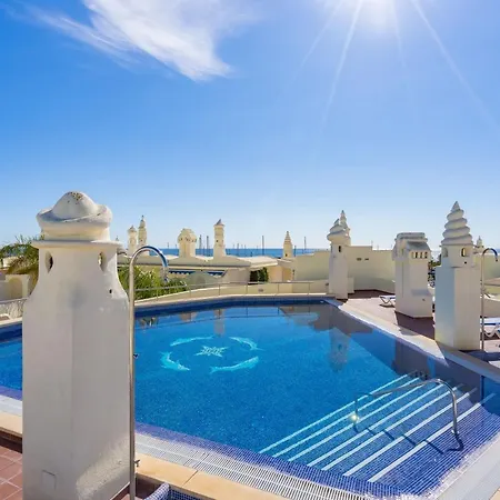Apartment Malaga Puerto De En La Primera Isla Con Piscina Y Parking 3 Vista Al Mar Y Yates Benalmádena